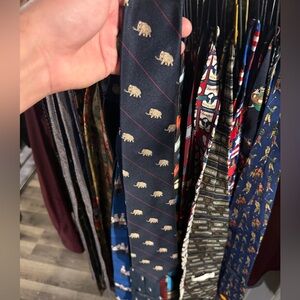 Museum Collection Tie